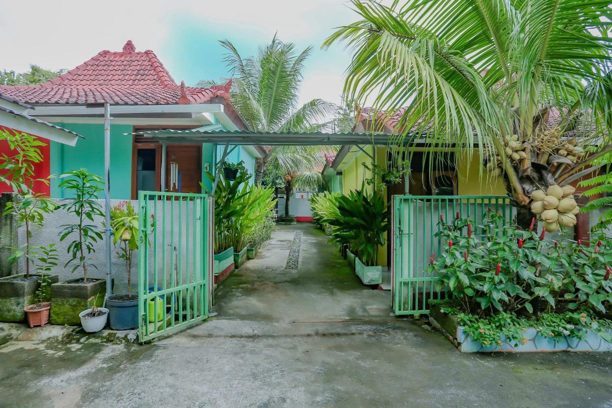 Oyo Life 90301 Hidden Village Uluwatu Jimbaran Exteriör bild
